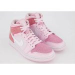 Nike Jordan 1 mid digital pink